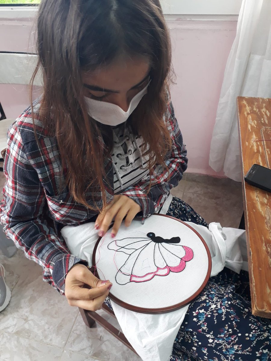 cemil_me's tweet photo. Köylerimizde üretim bilincini geliştirmek için  Halk Eğitimi Kurslarımızla  Adana Yüreğir ilçesine bağlı Çelemli,Akpınar,  Belören ve Yakapınar köylerindeyiz. https://t.co/tCBhyfcgnD
