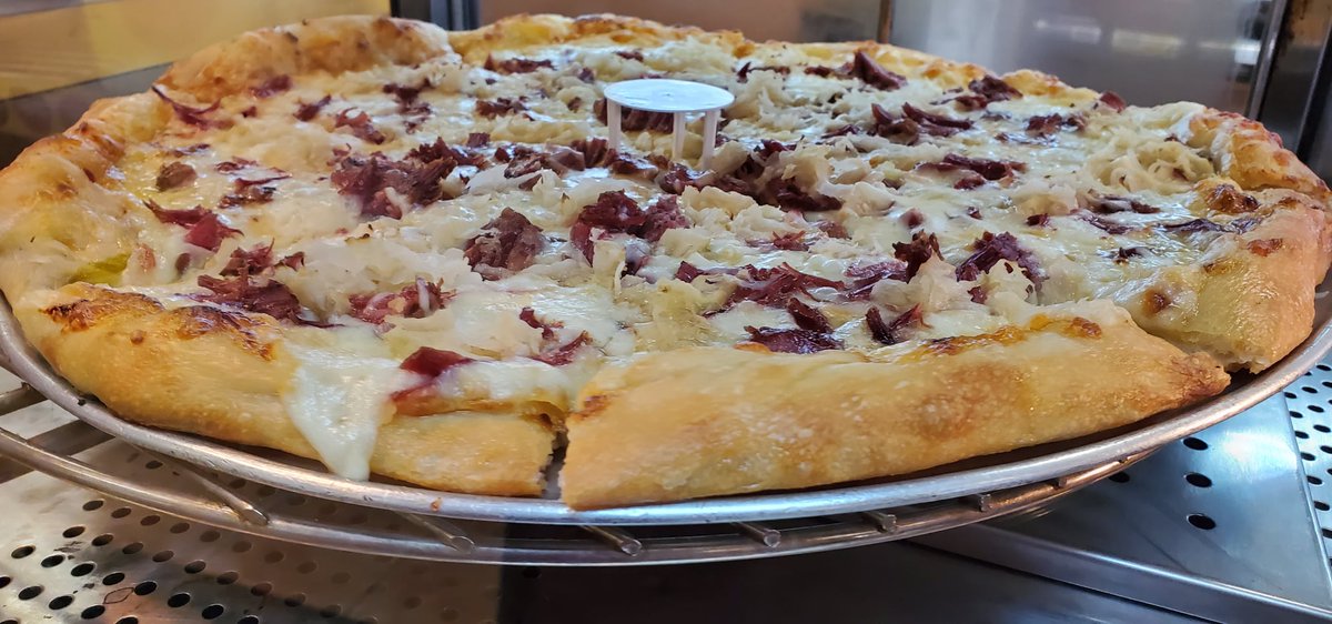 NativePrideSN's tweet photo. Happy St. Patrick's Day! Get a slice of Reuben Pizza in-store or Corned Beef &amp; Cabbage Dinner ($12) at Tallchief Diner today! Plus we have the Annual Alec Bradley Black Market Hooligan and Shamrock cigars in-stock, purchase a single or share a box with friends! https://t.co/oqSCURlU6W