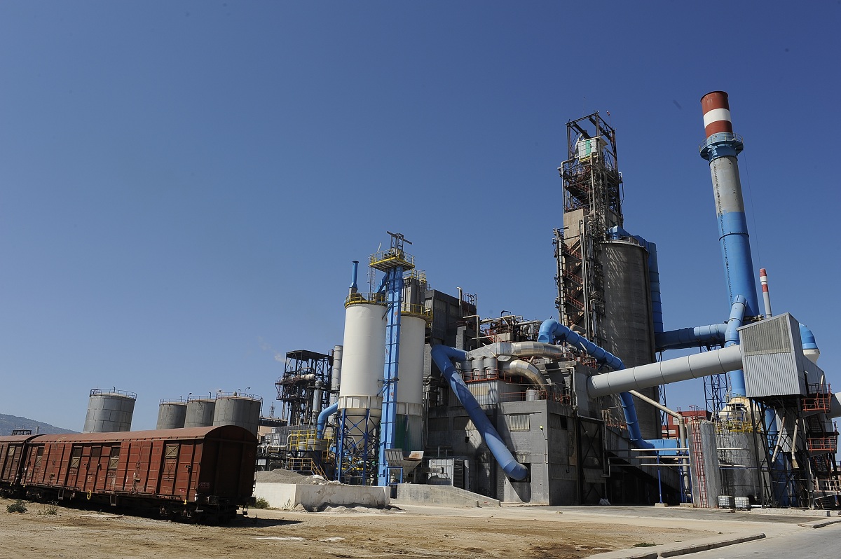 Ambalgindc's tweet photo. #Algerian #fertilizer company #FERTIAL 🇩🇿 exports 15,000 tonnes of #ammonia to Europe 🌍
⏬ ⏬
https://t.co/EvX96uC3kU
#Algeria #الجزائر https://t.co/9eJA7ZU4j9