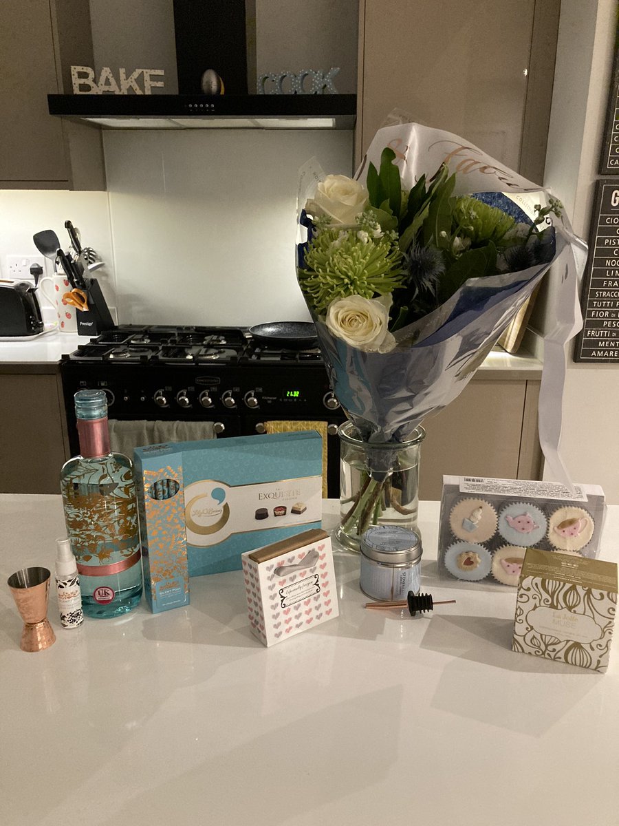 Jo Lynch tweet media