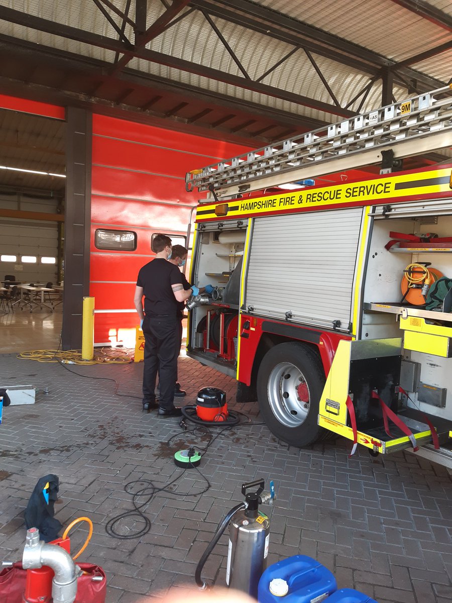 HIWFRS_LandD's tweet photo. As part of the WDS Trainees Course T1-21 will conduct #routines, this session involves the students conducting #maintenance of the Appliance and allows the Trainees time to learn the equipment #KnowYourKit #settingstandards https://t.co/7Rtq0w7i9f
