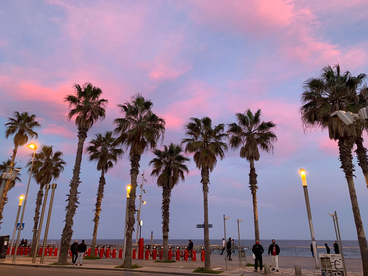 Pues, también es bonito compartir un paisaje al atardecer