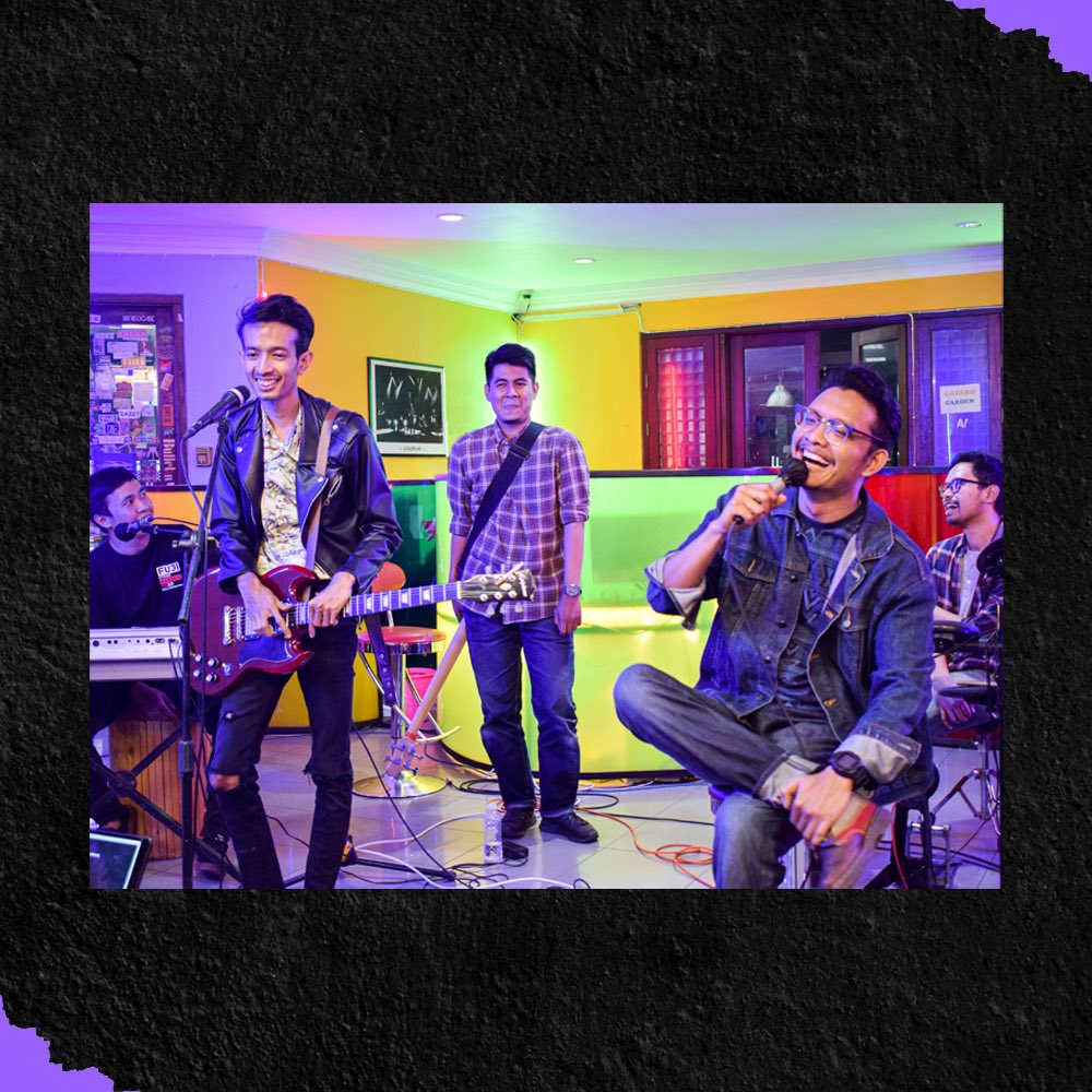 MANGRAL_ID's tweet photo. Pada Minggu 14 Maret 2021, Mangral berkesempatan untuk tampil di acara Ardan Indie 7.
Terima kasih @ardanbandungfm serta @richmusiconline dan sampai jumpa lagi di lain kesempatan!

#MANGRAL
#ArdanIndie7
#RichMusicOnline https://t.co/P0zGdn0odX