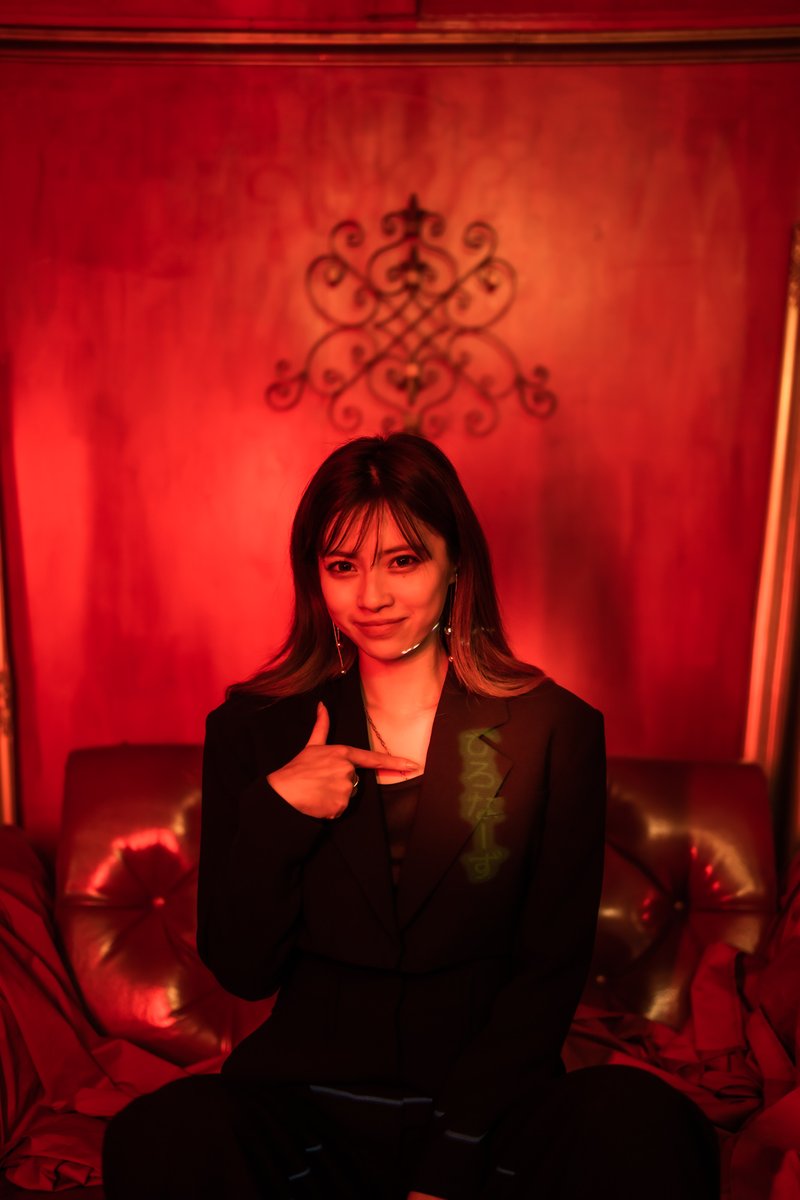 knock1965's tweet photo. #橘ひろな  ~salamat po~

#portrait
#photography
#suits 
#黒系 
#black_code 

@hirona523 https://t.co/ZqVhs5YMgH