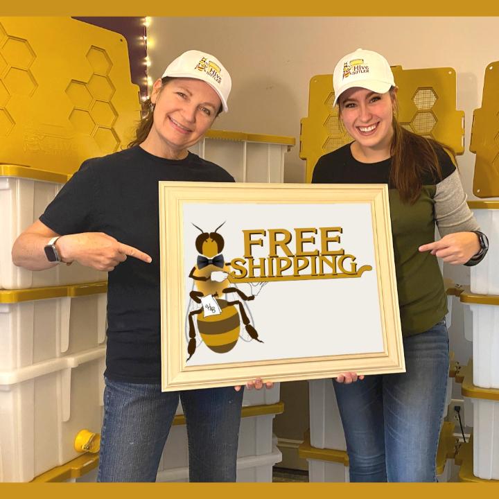 TheHiveButler's tweet image. Just in time for the 2021 bee season in the USA!  Free shipping valid in continental US only.  DM for int'l shipping quotes. Best Uncapping Tank in the business!