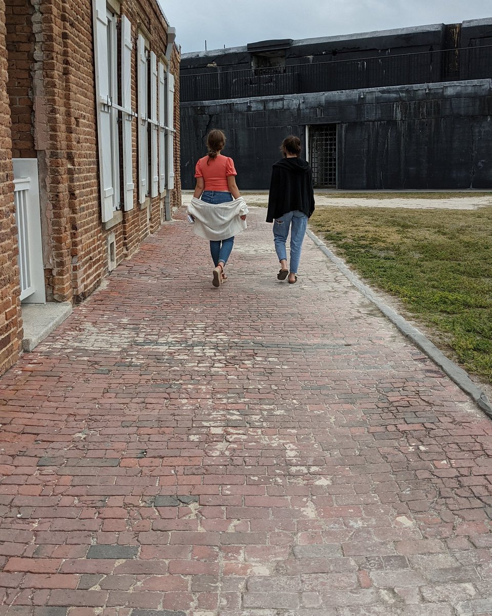 troydcarson's tweet image. 062
#daughters