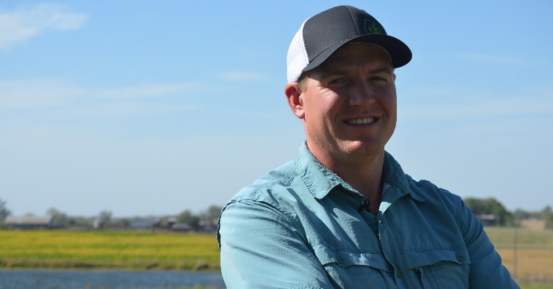 CortevaPastures's tweet photo. Are you deciding between weed control and fertilization? Read how this Missouri rancher was able to control weeds and improve fertility in one pass.