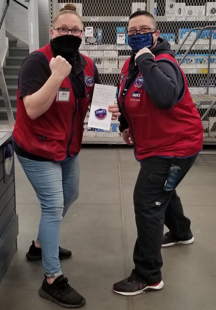 <a href="/NRessegue/">Nicole Ressegue</a> gave <a href="/jbattillo2013/">Jen</a> a well deserved Service Award for being an awesome ASM and always supporting Receiving. Jen's always willing to help any of us when we need it. @jmarigiuli @2731Lowes @ShannonReis15 <a href="/saugust15/">Brosky</a> @NigrelTim <a href="/Legler1363/">Randall Legler</a>