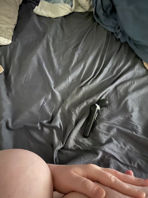 Happy St. Patrick&rsquo;s Day! I had a great morning did you? #cum #vibrator #morningsex 😘 https://t.co/1c<a href="/tag/cum"class="tags"><span>#cum</span></a><a href="/tag/vibrator"class="tags"><span>#vibrator</span></a><a href="/tag/morningsex"class="tags"><span>#morningsex</span></a>