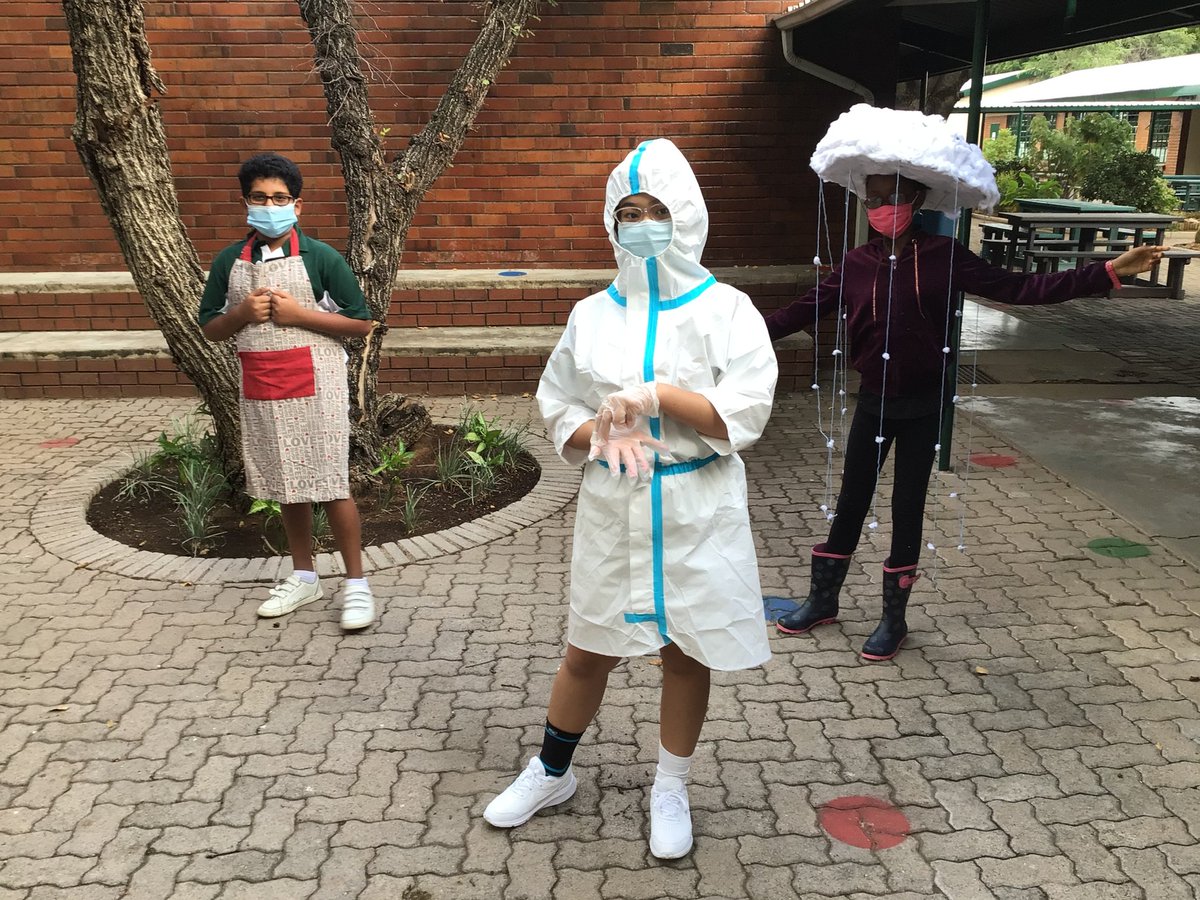 ThornhillBW252's tweet image. Our Std 5 children @ThornhillBW252 are enjoying their camp activities week. The children enjoyed performing their own poetry to the class today. #TheThornhillWay #YearningToLearn