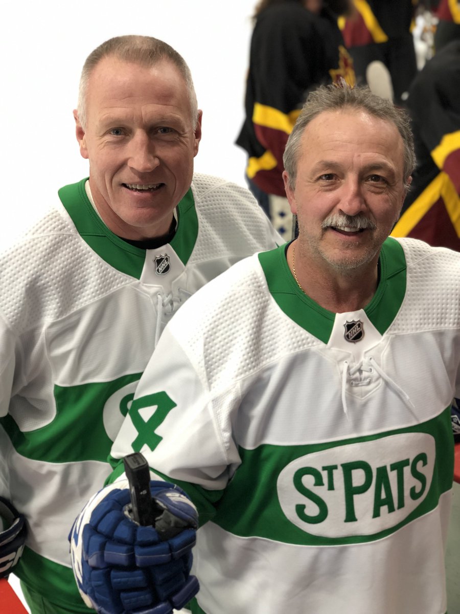 LeafsAlumni's tweet photo. 🍀 Happy St. Patrick's Day Leafs Nation! 🍀
 
#StPatricksDay https://t.co/Nl4sDry1wV