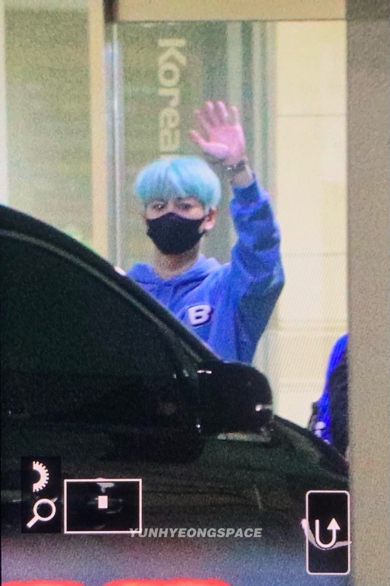 210317 수고했어요💜 #아이콘  #iKON  #송윤형 #윤형 #ユニョン #YUNHYEONG <a href="/sssong6823/">송윤형</a>