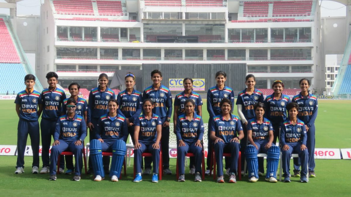 Smriti Mandhana tweet media