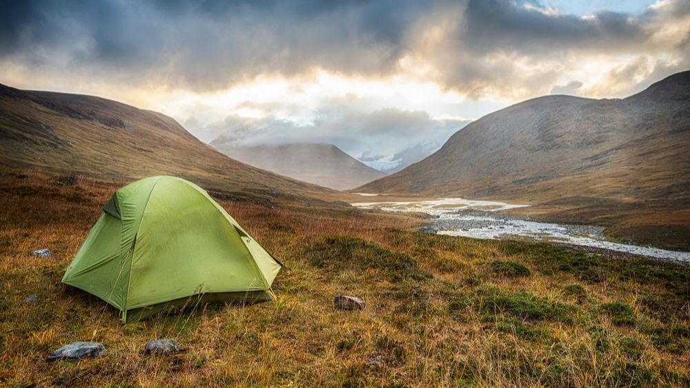 Lees onze nieuwsbrief Kamperen: Pasar lanceert Kampeertijd.be, Vier lifehacks waarmee kamperen kinderspel wordt, Op deze plekken zetten we onze camper het liefst- mailchi.mp/pasar/nieuwsbr…