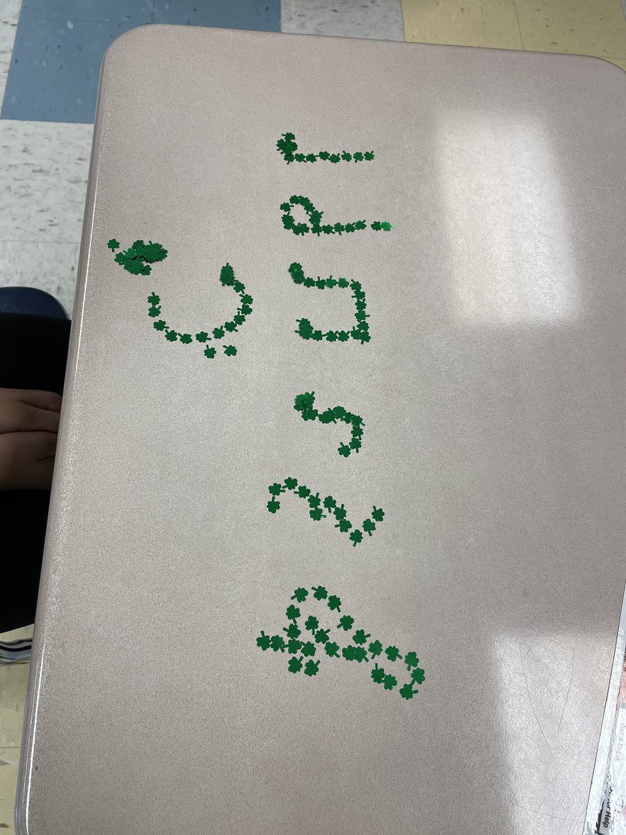 Mrs. Carolan tweet media