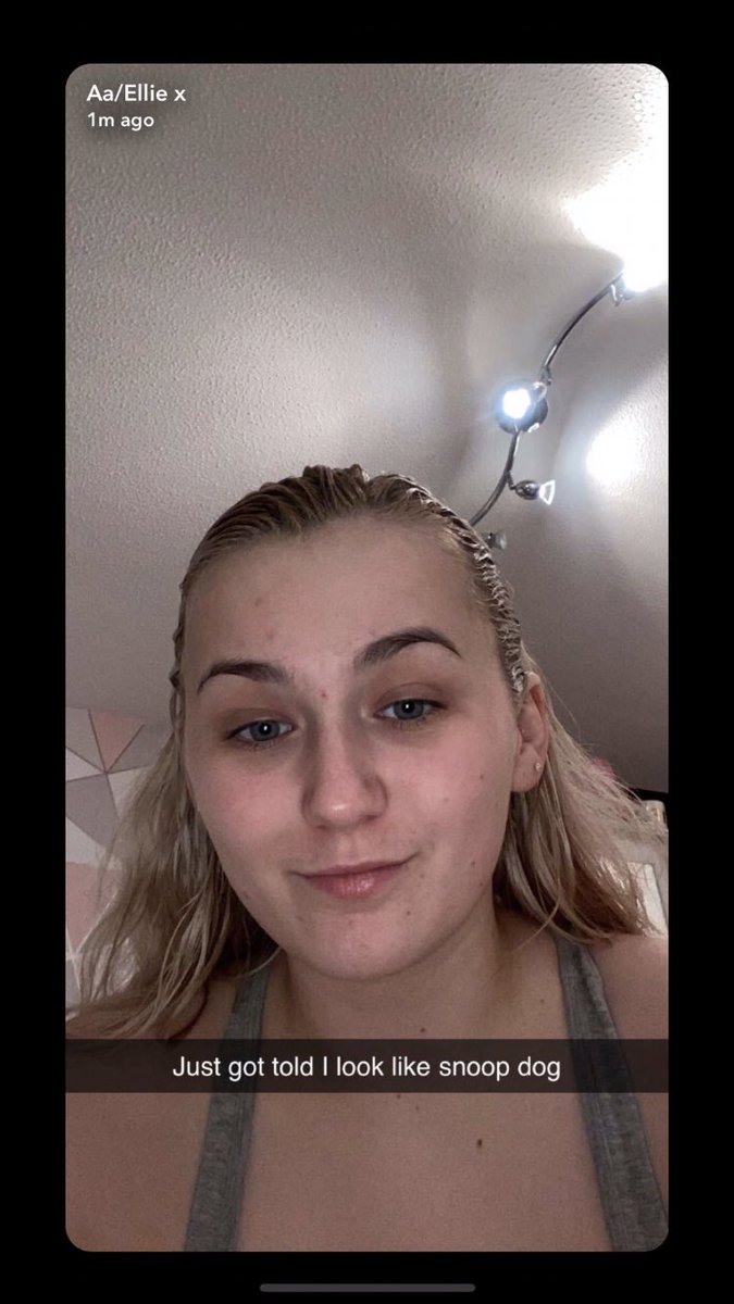 Happy birthday <a href="/estevenette_/">Ellie</a>  hope you have the best day and can’t wait to celebrate and get drunk with you v soon, love youuuu 🥳💖