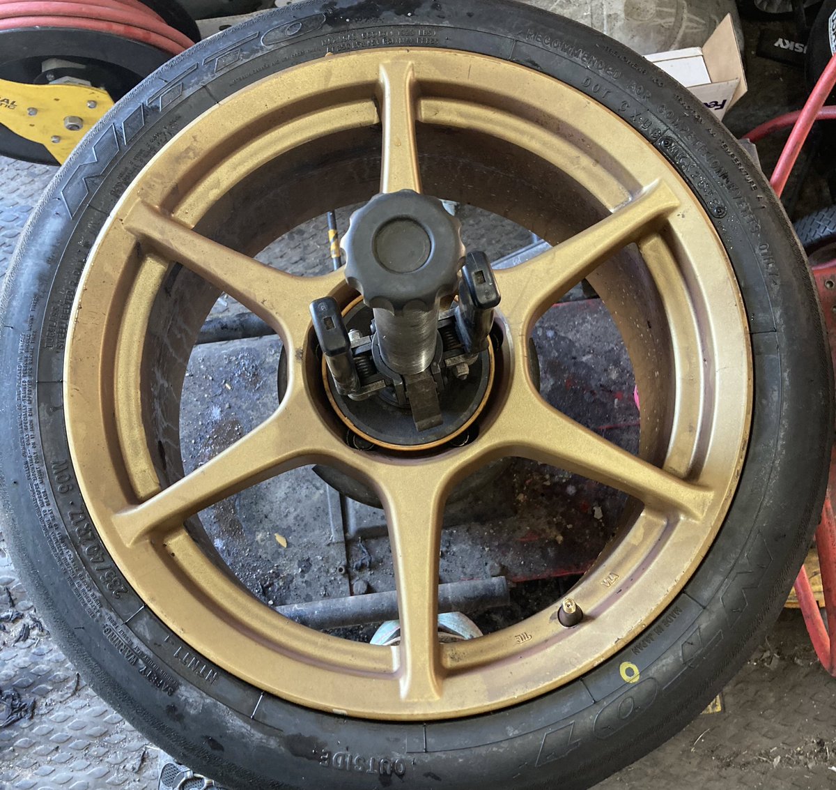 amenity_auto's tweet photo. My favorite signs of the season! 😁 #amenitymobiletires #mobiletireshop #mobiletireservice #itsraceseason #nittotires https://t.co/N81em7oXMA