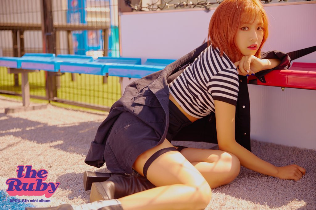 APRIL_RPBR's tweet photo. [#APRIL]

#the_Ruby
2021.03.26 1th Mini Album 'the Ruby'
Photo #2
#김채원 #Chaewon #에이프릴 https://t.co/UphHAAviG4