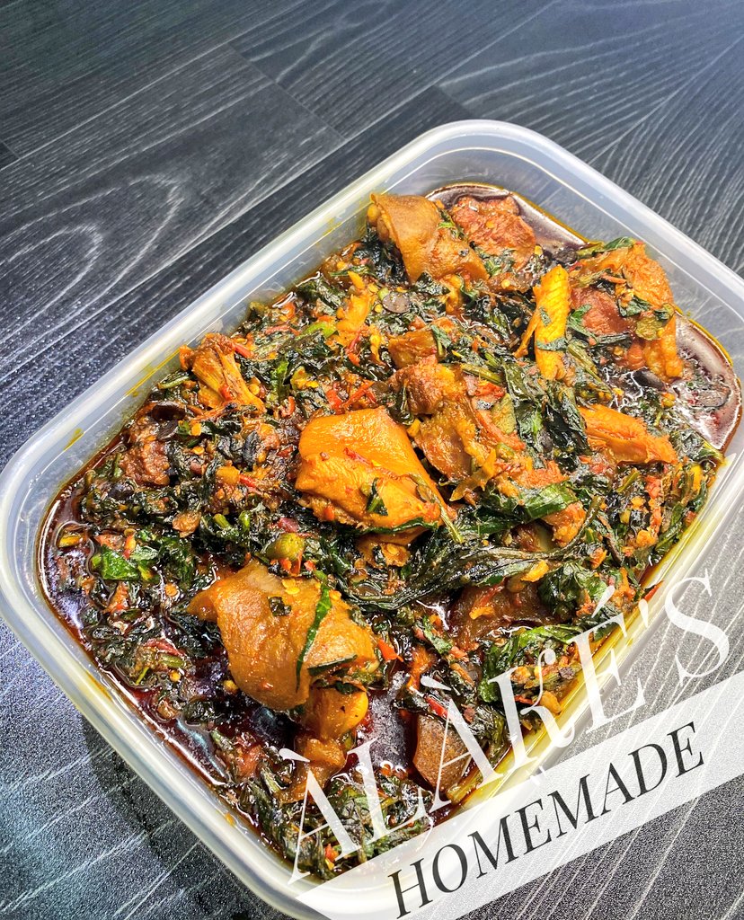 Alakes_Homefood's tweet photo. There is no better reward for hard work than good food.
2l Efo riro
2l Goat meat stew 
2l Turkey stew
@_DammyB_ 
@tolannie_
Please Retweet our customer is on your TL🥺 https://t.co/EQ0nMLi2eH