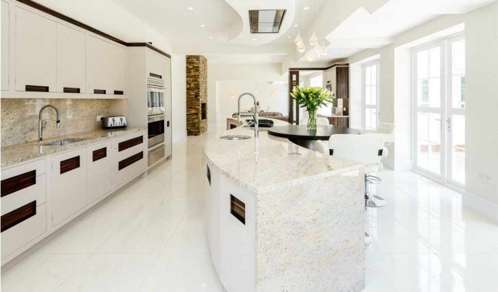 Strutt & Parker Gerrards Cross tweet media