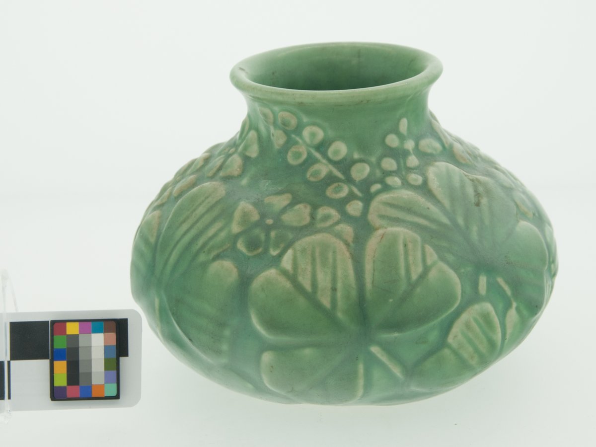 McKissickMuseum's tweet photo. In honor of St. Patrick’s Day, we present this beautiful 1940’s Rookwood vase. While there are no four-leaf clovers, we're still lucky to have it as part of our collection. 🍀 #StPatricksDay #CollectionConnection https://t.co/LOvfnm9NyP