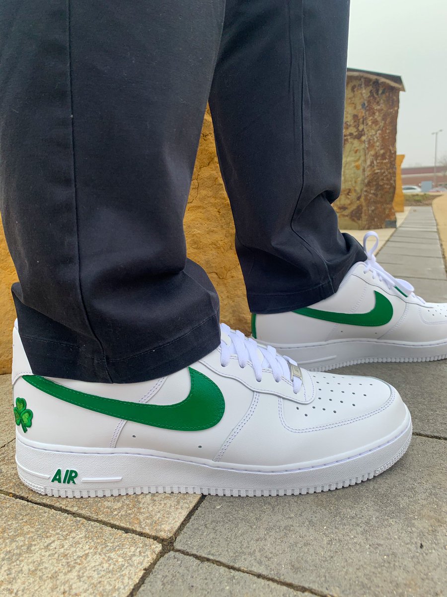 KyleBrennanISU's tweet image. Happy St. Patrick’s Day everyone! Hey @steve_holm20 it’s time to STEP up your shoe game. Ha!