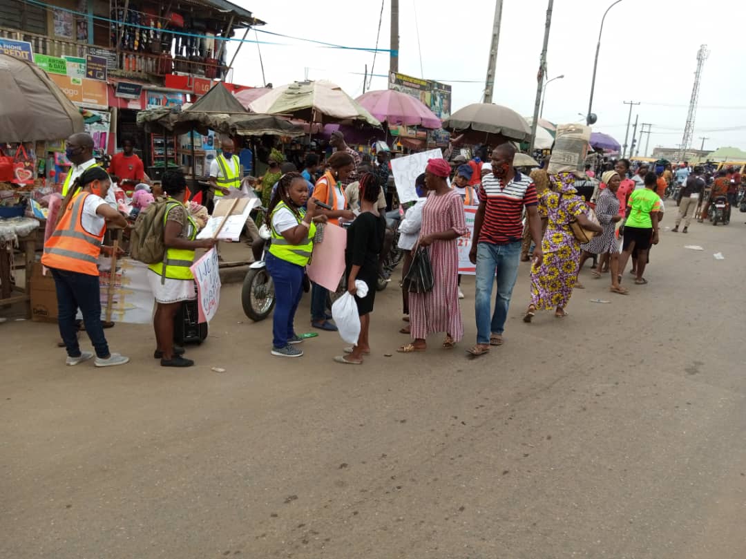 LAPOORG's tweet photo. The risk of prostrate cancer increases with age. A simple blood test can save your life. Get tested today.
#menshealth #prostratecancer #cancerawareness #LAPOC4
PC: LAPO carrying out prostrate cancer awareness and screening in the western region https://t.co/dD0zui7Z0V