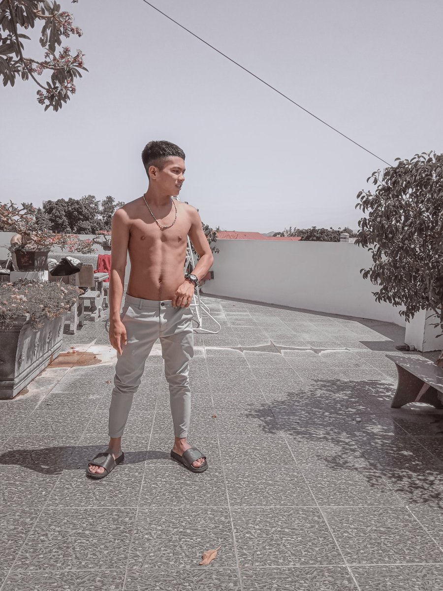 Hello Lại Là  Mình Đây :((❣️❣️