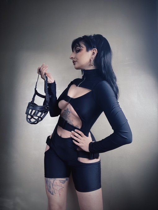 For the pups that bite back https://t.co/kQflshNFQI<a href="/tag/usedpanties"class="tags"><span>#usedpanties</span></a>