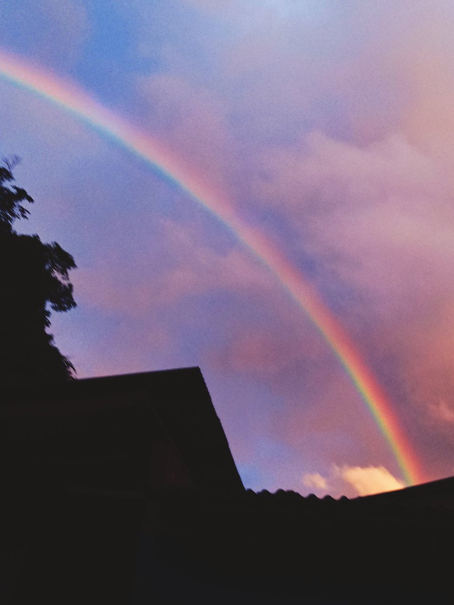 The rainbow is formed from the sunlight that is refracted, dispersed and internally reflected by water droplets from the rain and suspended in the atmosphere. What shows us the beauty of colors in one place. #rainbow #Colors #Natura #refracted #rain #Twitter #reflected #awesome.