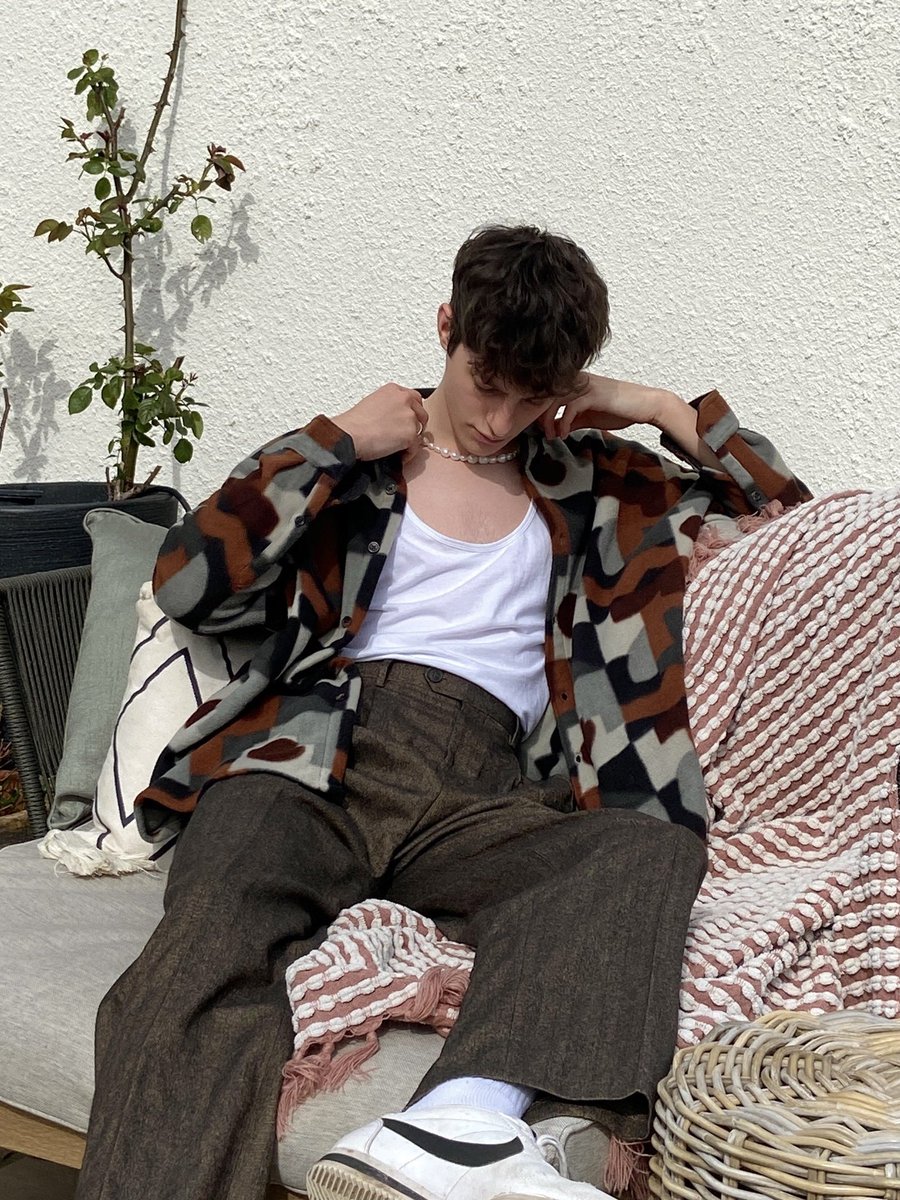 maxcockcroft's tweet photo. just gonna post my outfit and go https://t.co/N3fjscWa0s