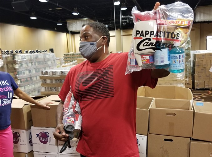 txumc's tweet photo. The onset of the #pandemic may have caused most outreach efforts to grind to a halt – but not at the Windsor Village Church Family in Houston. Instead, the church saw an opportunity to help even more people at a time when the need was greatest. 
https://t.co/3DOq5K6kQK https://t.co/uUKaI66Js2