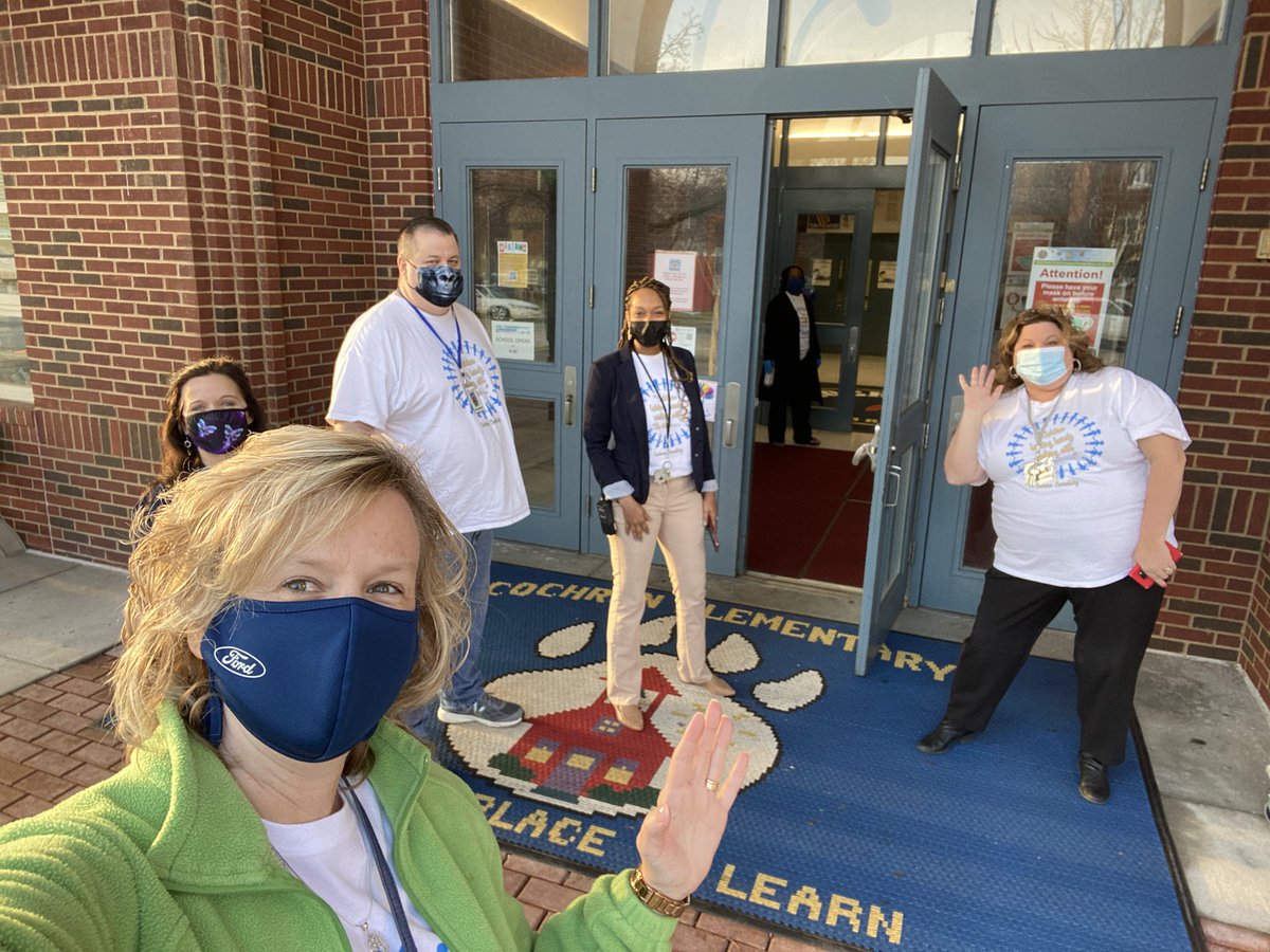 Tagging team ready to go! #CTheSuccess <a href="/DrDeNaySpeaks/">Dr. De'Nay Speaks</a> <a href="/queenhollyf/">Queen Holly F</a>