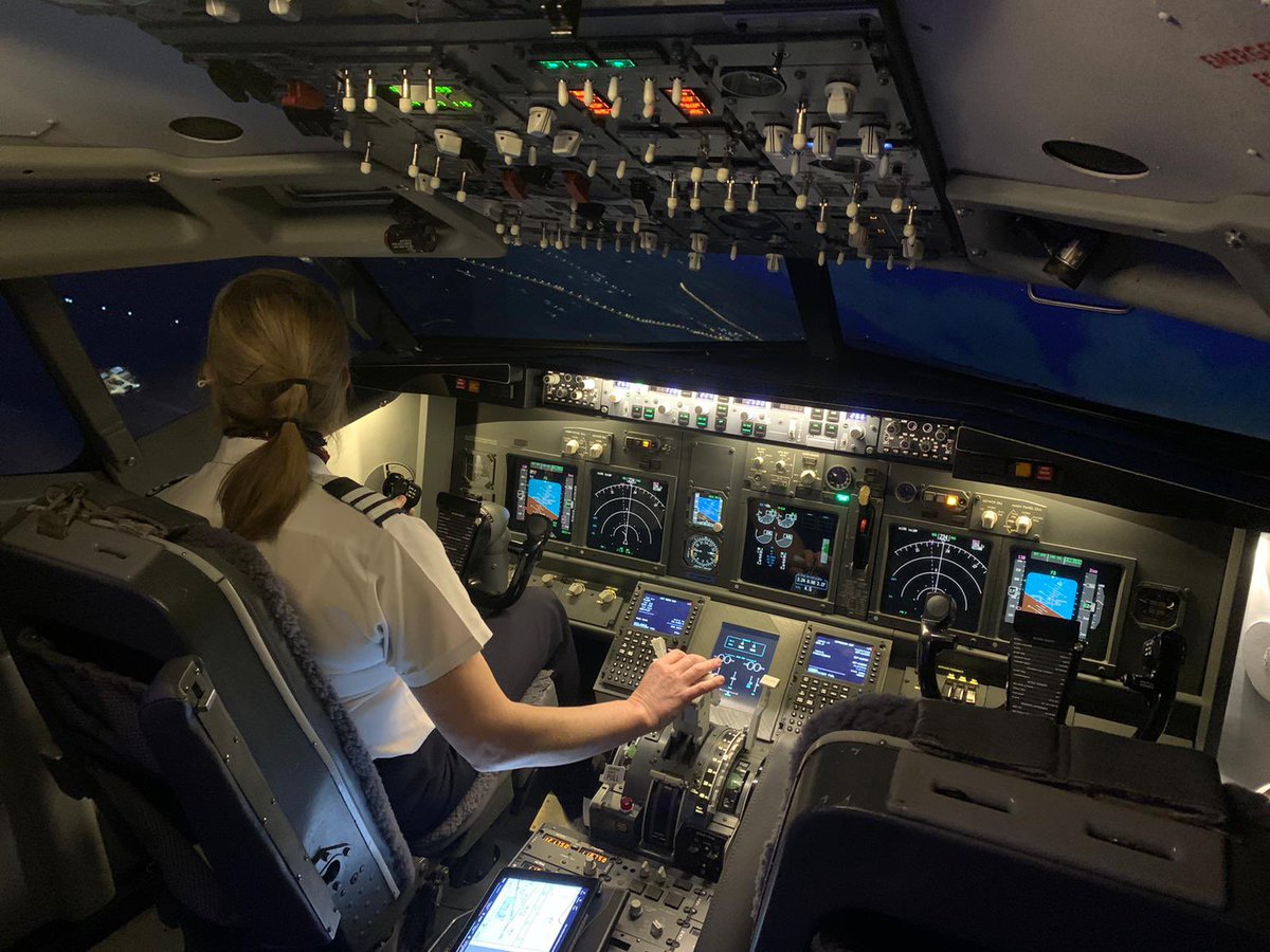 SimAir737's tweet photo. With a “Probe Heat” failure & an absent crew member, it was a quick circuit to land at BRS
#InstructorRefresher
Can’t wait to welcome customers on board from 17th May to #FlySimair https://t.co/G3Y2PtakCW