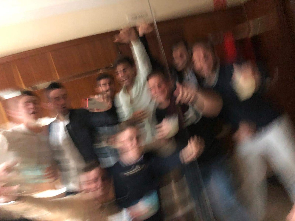 Raulete1997's tweet photo. La época del trambolikeo https://t.co/UaWViHXsUX