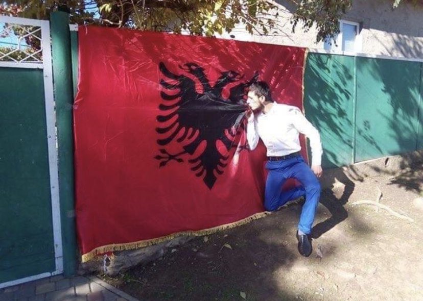 albanosphere's tweet photo. HISTORY OF THE ALBANIANS OF UKRAINE

#100DaysOfAlbanianHistory

The Ukrainian Albanians are a minority ethnic group in Ukraine. Historically, they call themselves "ga tantë" (from ours) and they speak a language "si neve" (like us). https://t.co/rlv8oEPk3B