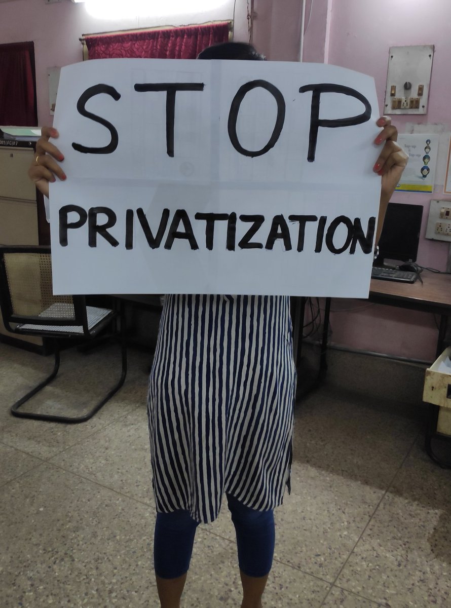 InsuranceStrike's tweet image. DO NOT SELL INDIA
STOP PRIVATISATION OF Banks
STOP PRIVATISATION OF Insurance Companies
STOP PRIVATISATION OF PSUs
#InsuranceStrike #InsuranceStrikeAgainstPrivatisation