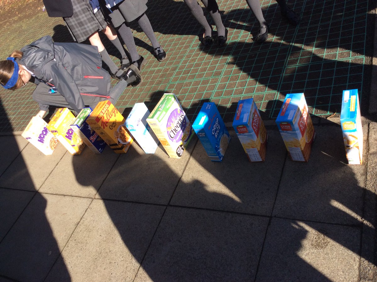 Mearns_Primary's tweet image. P6.23 have also been using their problem-solving skills to design the most effective cereal box domino run! @MathsScot #mpsstem