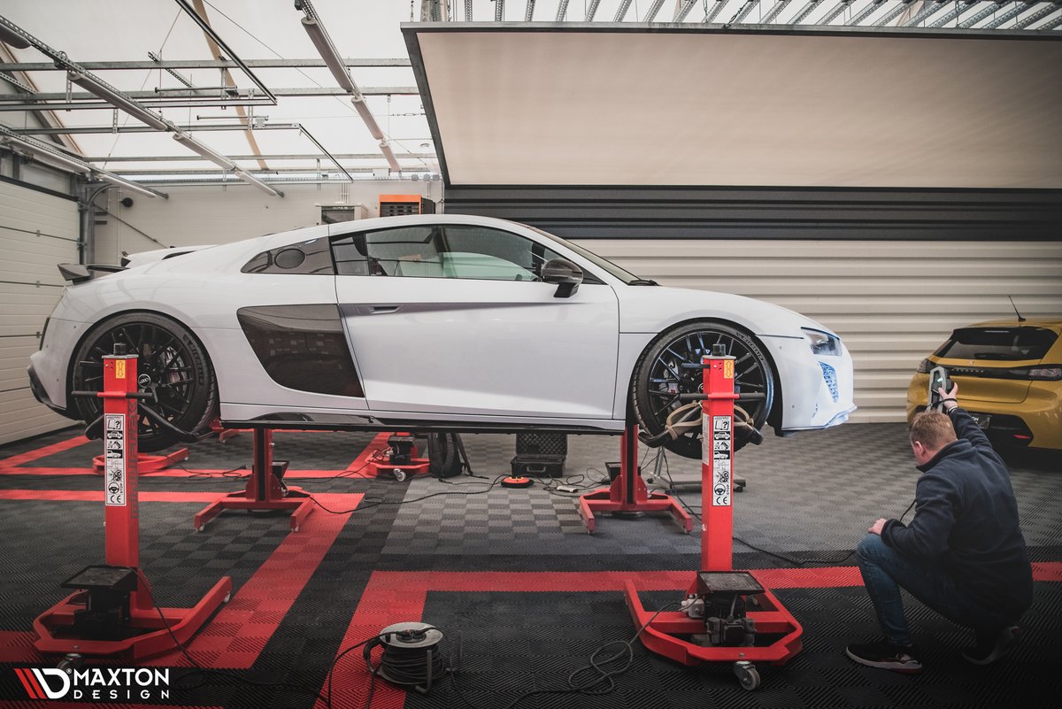 MaxtonOfficial's tweet photo. Today we scanned Audi R8 V10 😍 3D scanning is extremely accurate, so our splitters perfectly fit to the car's body line 😁 #Maxtonized https://t.co/R5eMg5nt72