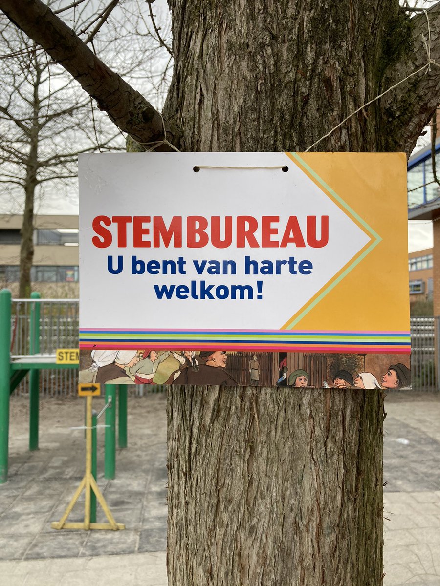 P_Busscher's tweet photo. Voor het eerst gestemd in onze nieuwe @GemeenteGouda op @christenunie vrouw @mirjambikker #democratie #opnaardetoekomst #welkomingouda https://t.co/5IYSGlq68s