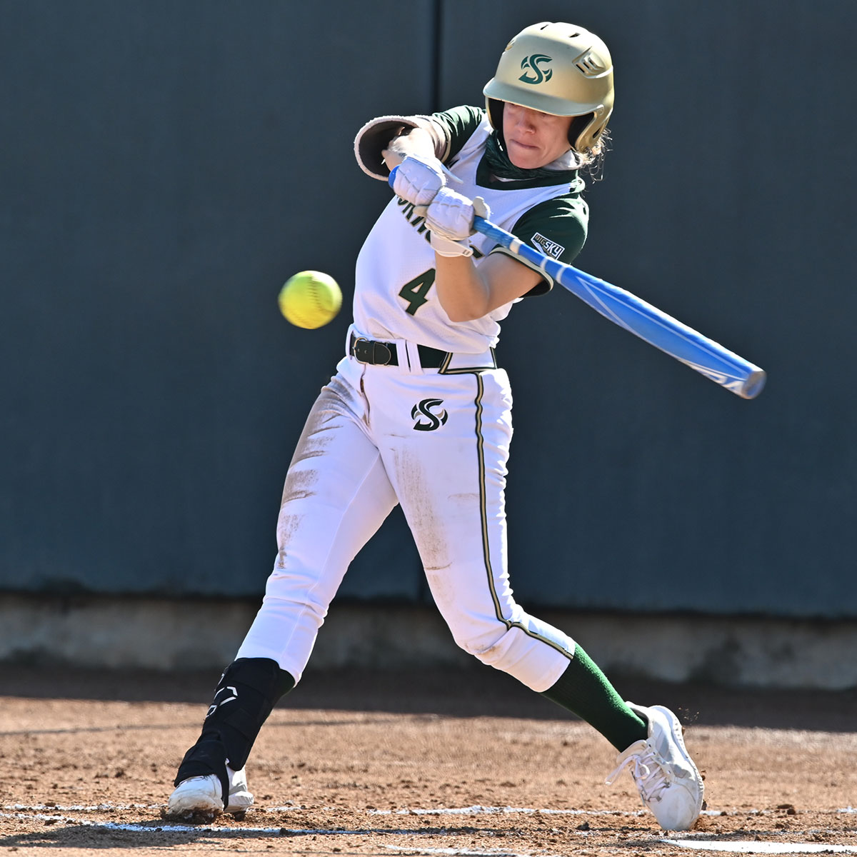 SacStSoftball's tweet photo. Looks from the season. Here is #4 Katie Vretzos, a senior second baseman from Folsom. https://t.co/6U12E4oB6V