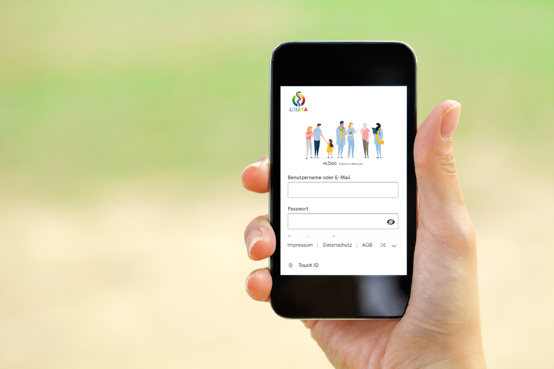 mdoc_gmbh's tweet photo. Preis für Gesundheitsnetzwerker: 1. Platz für @mdoc_gmbh  und @UniklinikEssen für LOUISA - eine App für junge Krebspatient*innen &amp; Angehörige!

Was für eine Ehre!
Wir danken der Berlin Chemie AG, die uns den Preis auf dem #kfgn21  verliehen hat. 
#Gesundheitsnetzwerker https://t.co/NlEkwDJMr4