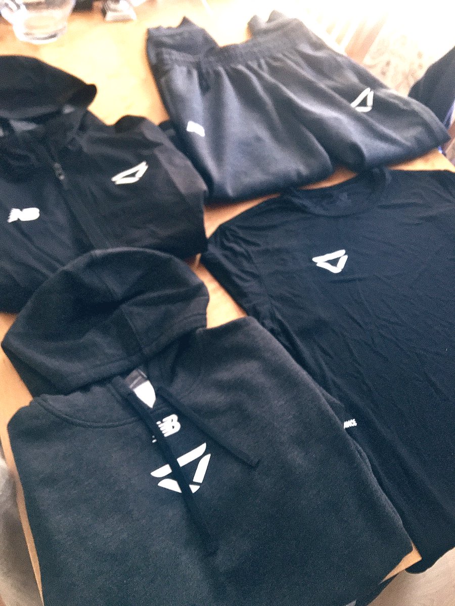 Massive thanks to <a href="/VeloceEsports/">Veloce</a> for sending these🥳 they look and feel fab👌