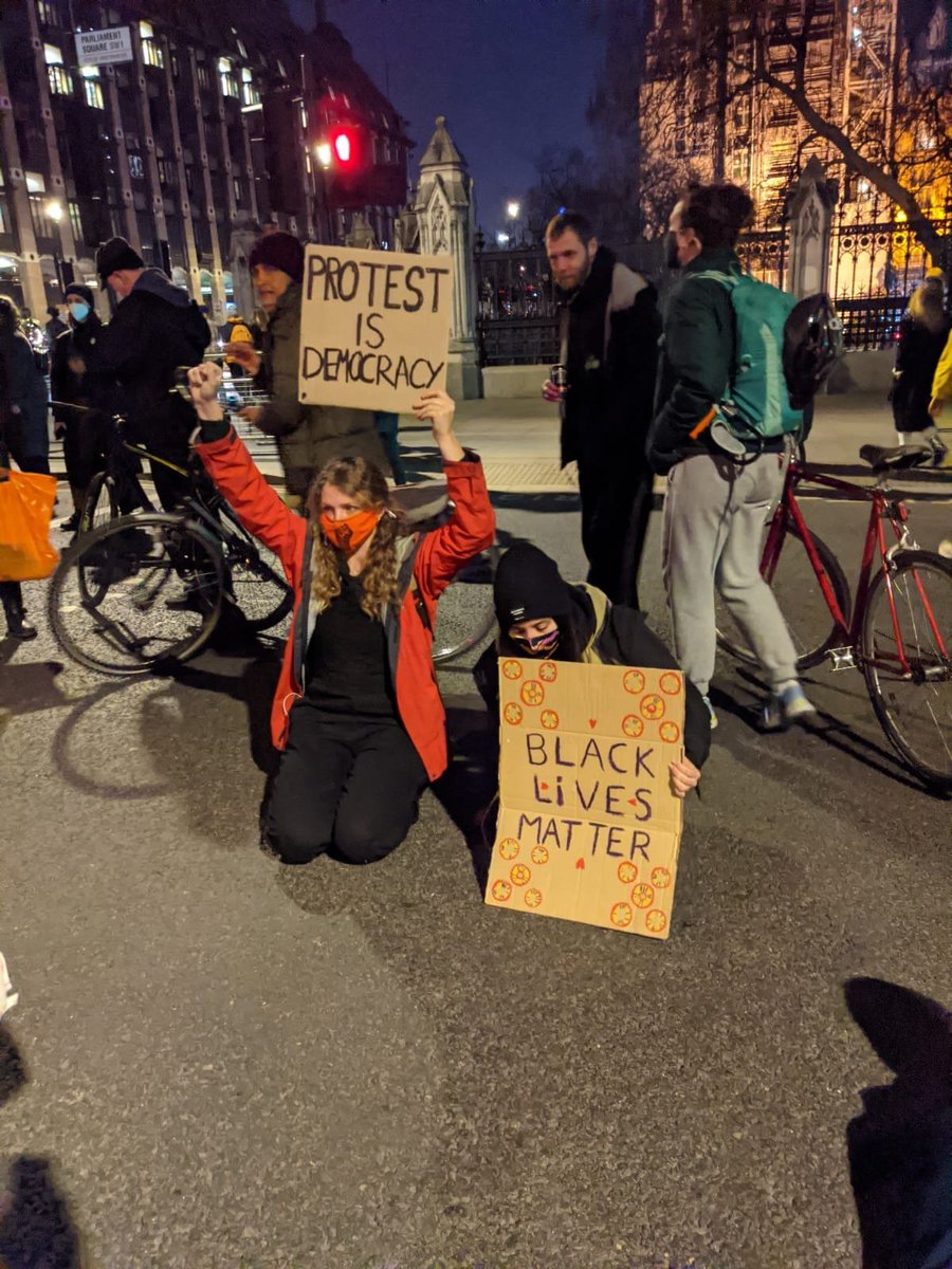 XRebellionUK's tweet image. 🤔@DominicRaab warns "democracy is in retreat" around the 🌍
Countries that ban protest include🇨🇳🇷🇺🇰🇵🇹🇷🇲🇲🇪🇬 &amp;amp; soon, thanks to @pritipatel 🇬🇧 

We don't want to live in #FascistBritain do you?
Time to #KillTheBill &amp;amp; defend our #RightToProtest2021
#SilencingBill