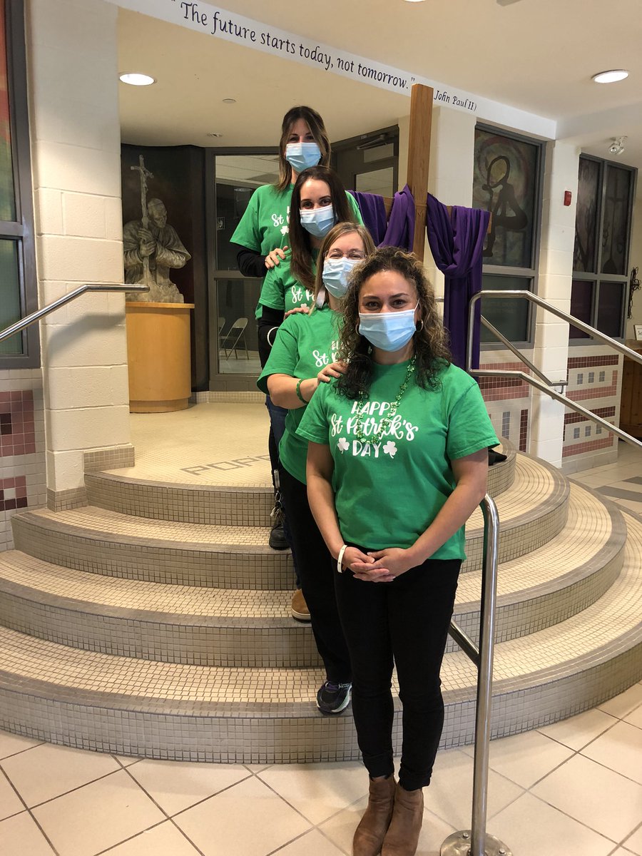 🍀 Who needs a four leaf clover when I’ve got these ladies? 🍀<a href="/CathyChoma/">Cathy Choma</a> <a href="/lynn96880791/">lynn</a> <a href="/pirruccio_mary/">Mary Pirruccio</a>