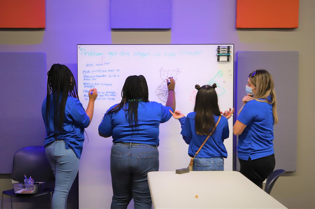 SOFWERX's tweet photo. Welcome to SOFWERX, Boys and Girls Club!
It was a pleasure hosting these students as they put their innovation skills to the test!

#YoungLeaders #FutureLeaders #InnovativeThinking #TeamLeadership #BGCA #ThinkBigforKids #STEM #STEAM https://t.co/S9vNdjFyz8