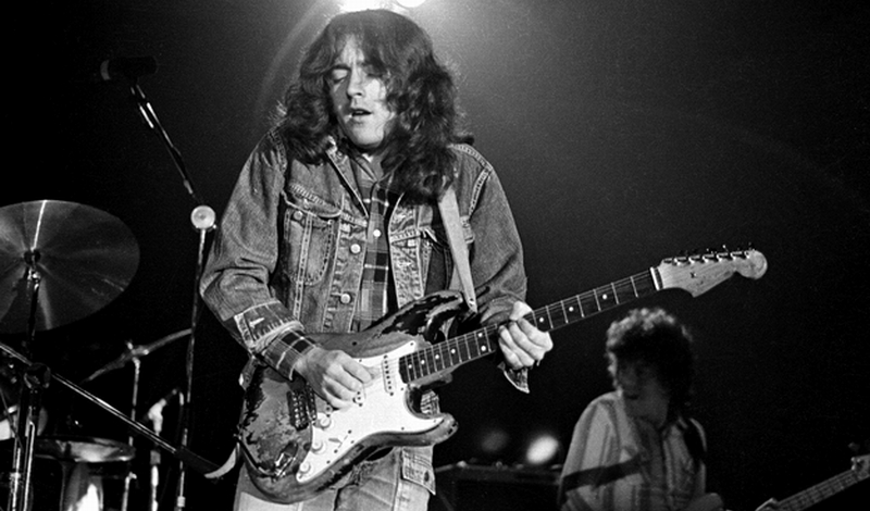Rory Gallagher - Walk On Hot Coals - Old Grey Whistle Test 1973
youtu.be/Wb7i1_EqPHI <a href="/YouTube/">YouTube</a>