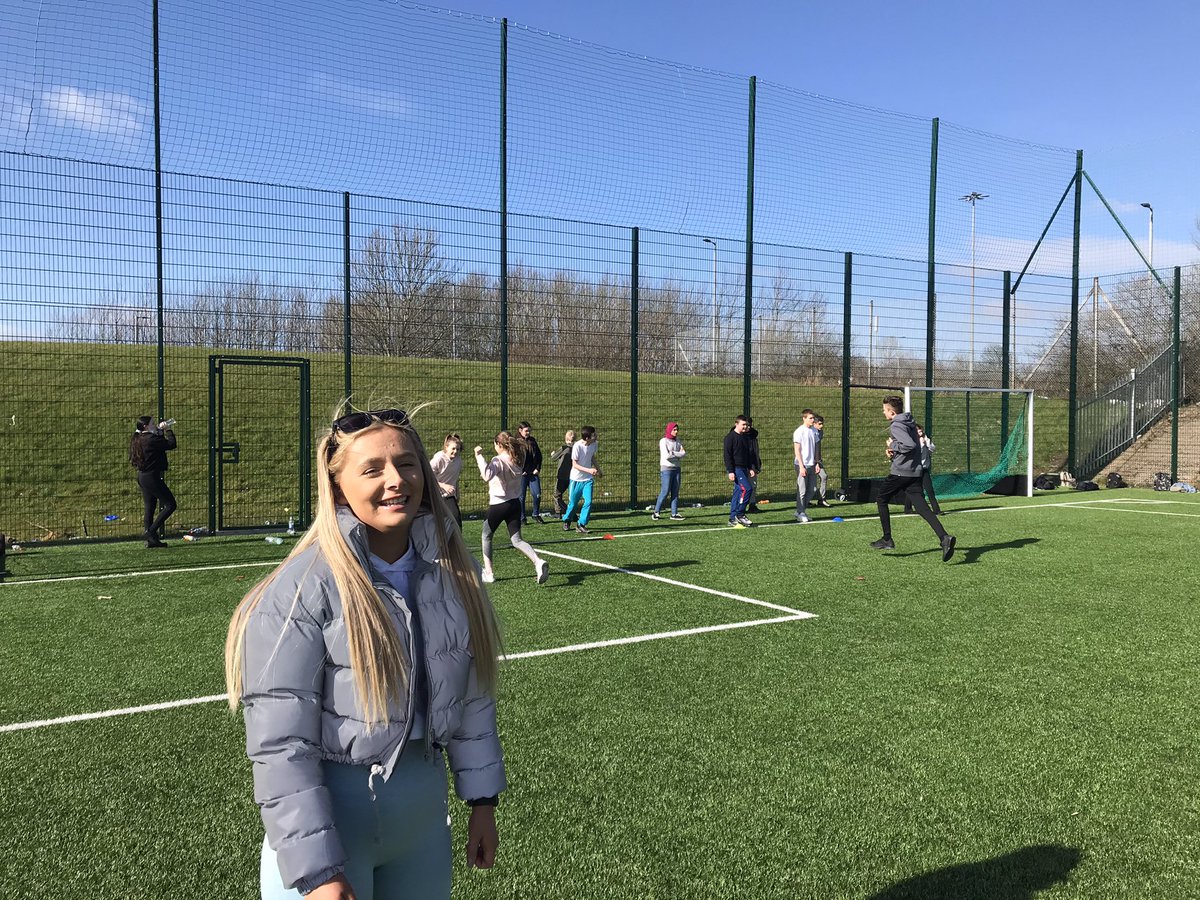 fraser_active's tweet photo. Delighted to welcome back our S3  Pupils to Smithycroft for lots of fun physical activities! 👍

- Athletics 🏃‍♀️🏃‍♂️

- Fitness 🏃‍♀️🏋️🏃‍♂️

- Football ⚽️

- Tennis 🎾 

17 Past &amp; Present Smithy Sports Leaders &amp; YA’s delivering all the activities! 👏💪 @Woodcock11 @SmithycroftPE https://t.co/NKp4F09kyH