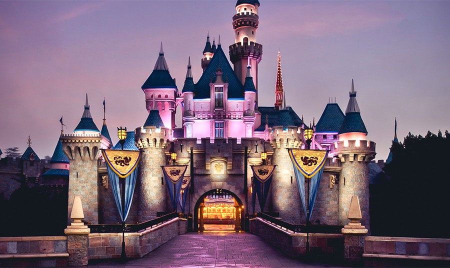 Passholders's tweet photo. Are you ready to go back to Disneyland?

Disneyland park &amp; Disney California Adventure park are planning to officially reopen to the public on April 30, with limited capacity. https://t.co/l9T9zg2ebo https://t.co/k0exNHeXyb