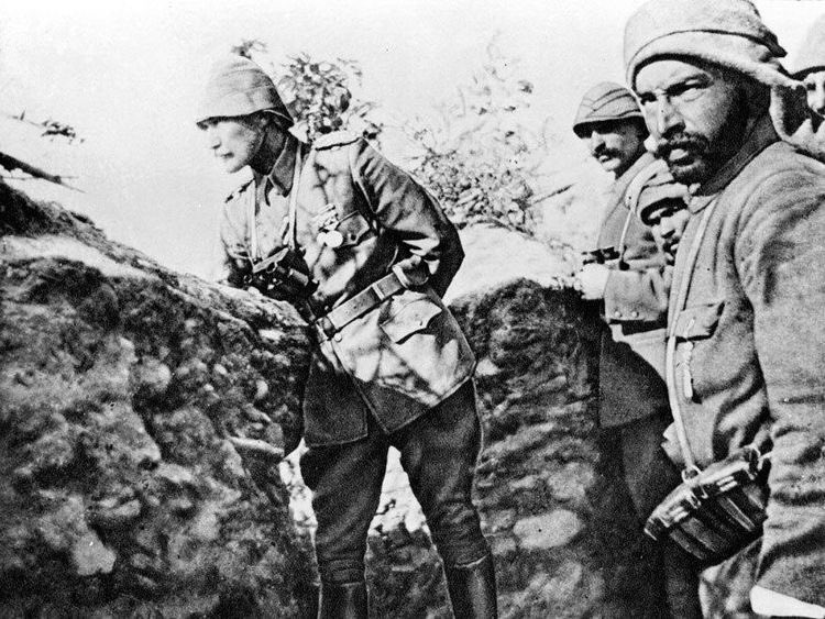 18 Mart 1915 l Çanakkale Zaferi’nin 106. yıl dönümü, kutlu olsun!

#18martcanakkalezaferi